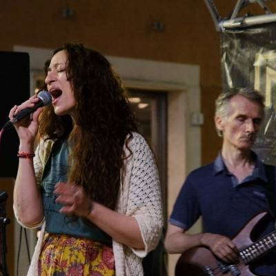 REVEG&FAMILY BAND