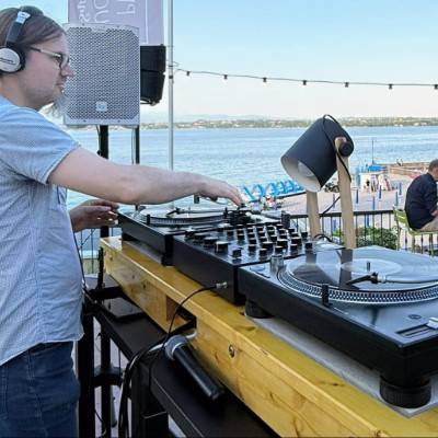 DJ ALEX 100% VINILE