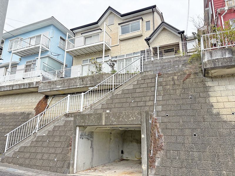 長崎市エミネント葉山町の中古住宅｜4SLDK・1,180万円 物件写真 1