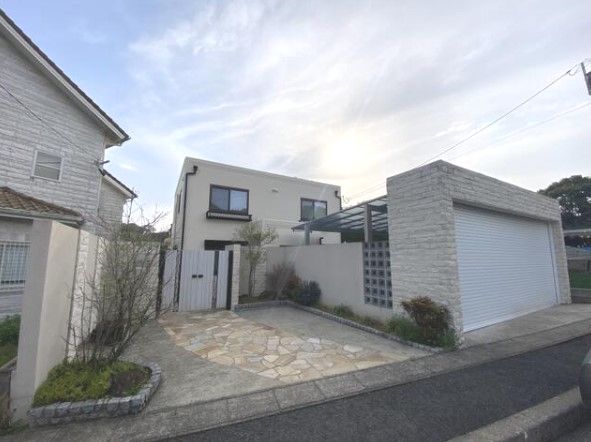 長崎市琴海戸根町の中古住宅｜5SLDK・3,800万円 物件写真 1