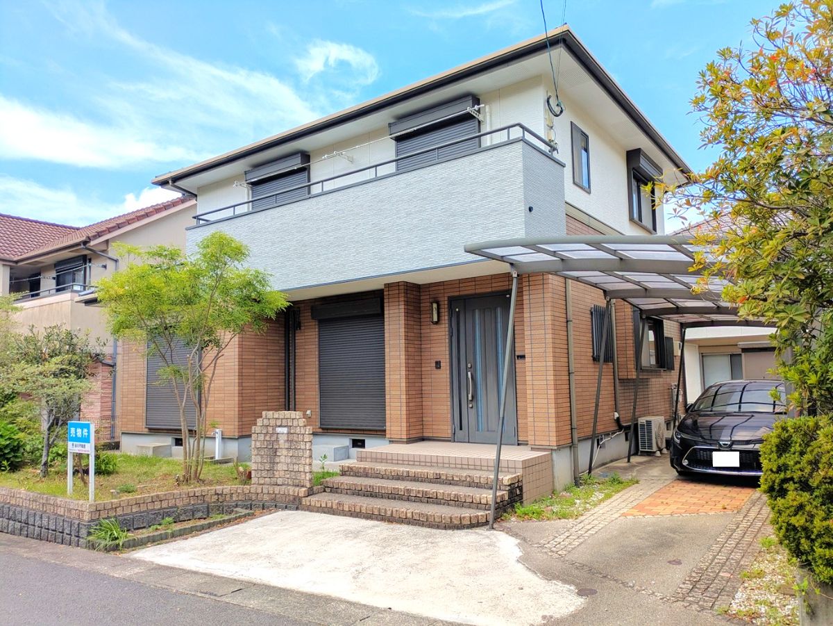 西彼杵郡長与町まなび野3丁目の中古住宅｜4LDK・3,590万円 物件写真 1