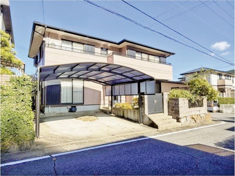 西彼杵郡長与町吉無田郷の中古住宅｜6SLDK・2,700万円 物件写真 1