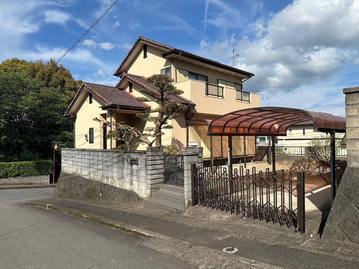 諫早市多良見町市布の中古住宅｜4DK・1,680万円 物件写真 1