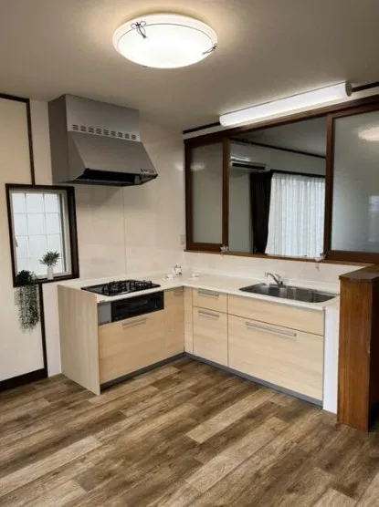 長崎市三景台町の中古住宅｜6LDK・2,590万円 物件写真 4
