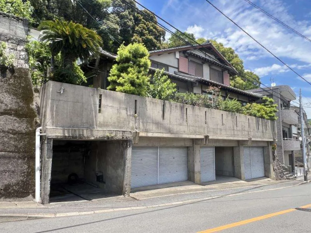 長崎市西山1丁目の中古住宅｜5LDK・3,300万円 物件写真 1