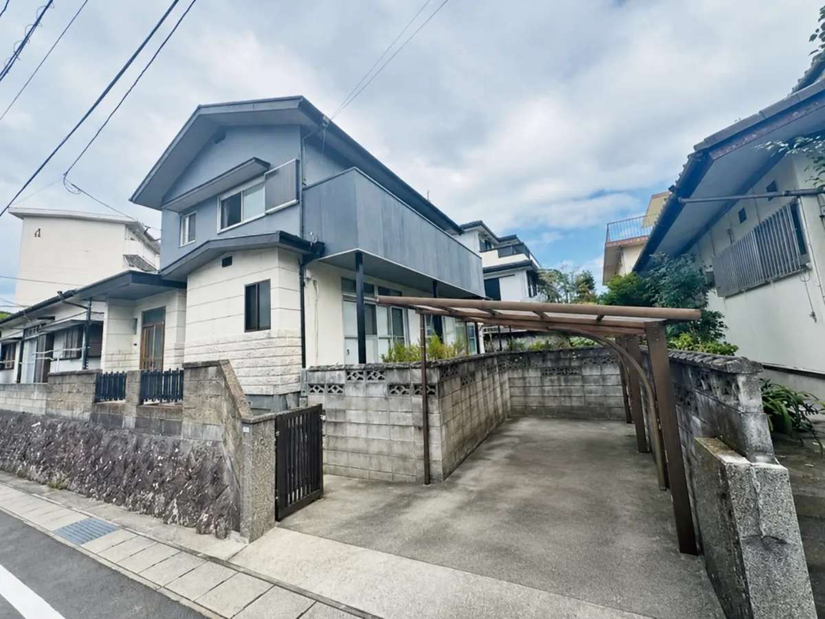 長崎市女の都3丁目の中古住宅|4LDK・1,080万円 物件写真 1
