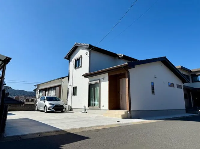 長崎市横尾3丁目の中古住宅｜4SLDK・4,190万円 物件写真 1