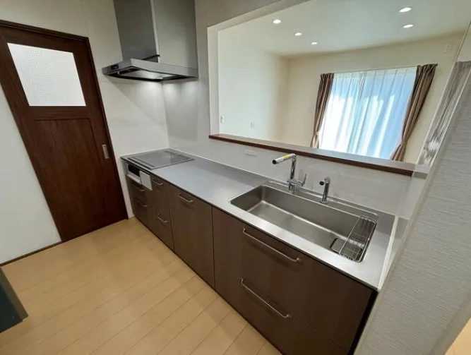 長崎市横尾3丁目の中古住宅｜4SLDK・4,190万円 写真 8