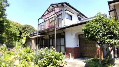 長崎市北栄町の中古住宅｜6DK・300万円 物件写真 1