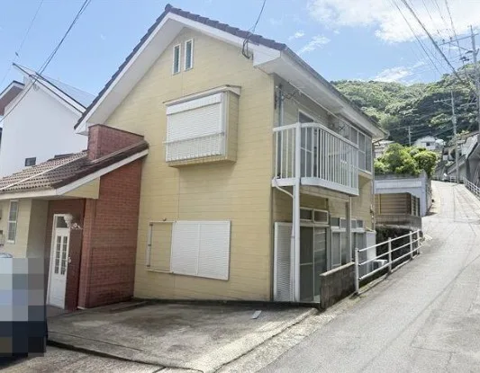 長崎市横尾1丁目の中古住宅｜4LDK・1,090万円 物件写真 1
