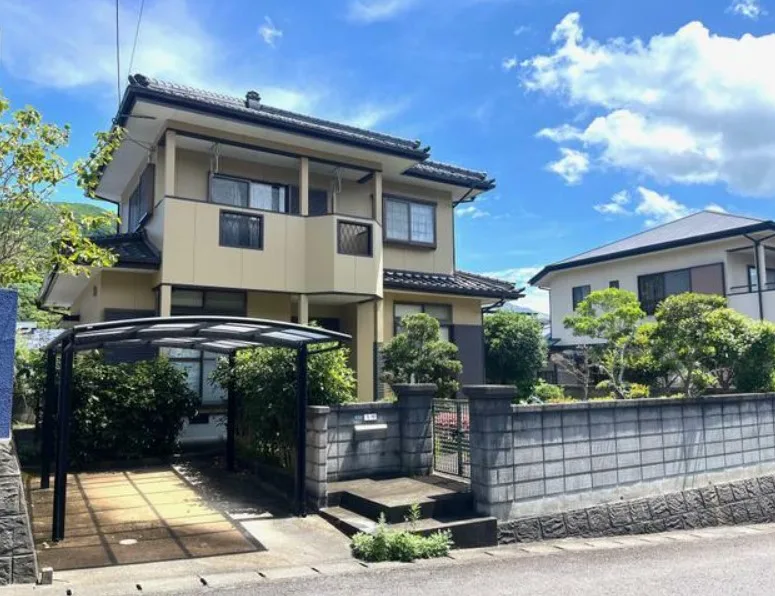 長崎市平山台2丁目の中古住宅|4DK・1,100万円 物件写真 1