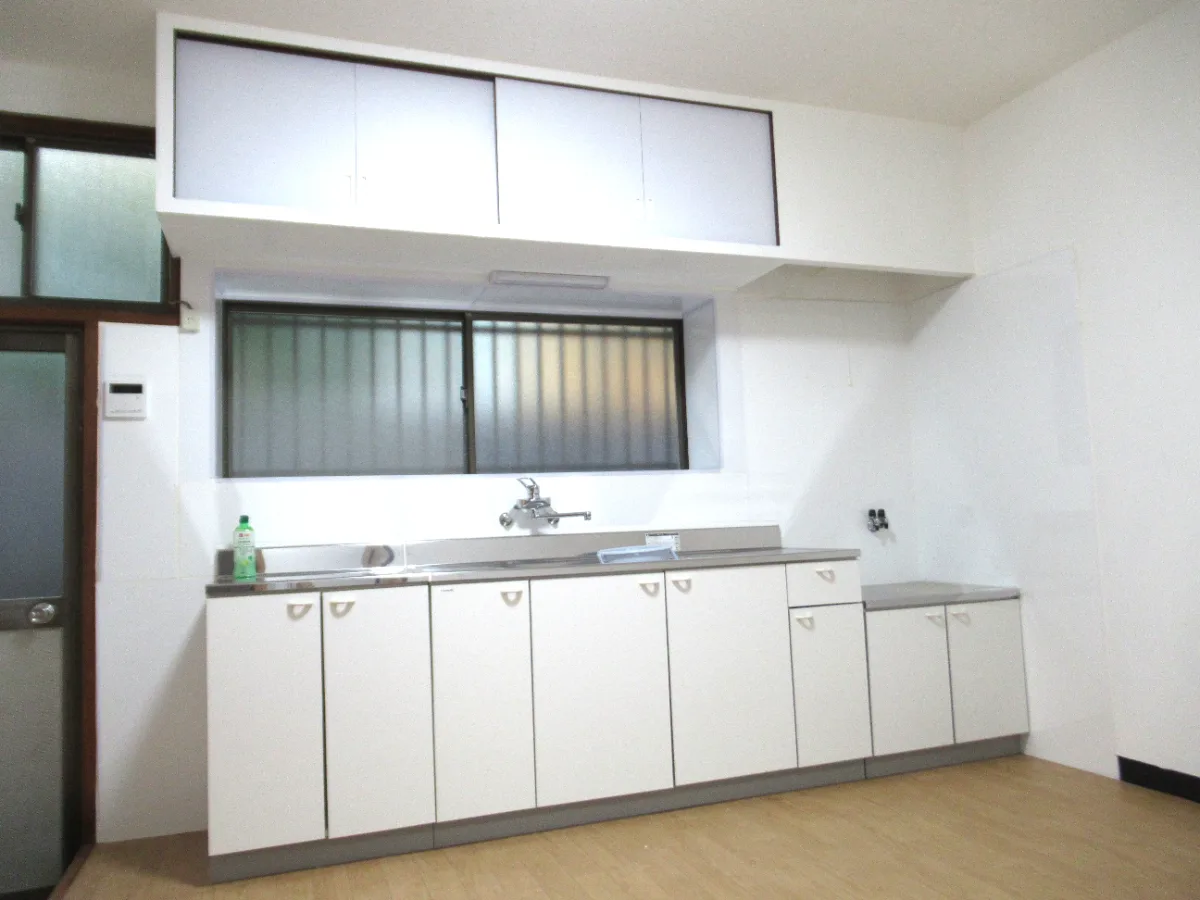 長崎市滑石3丁目の中古住宅｜5DK・650万円 物件写真 2