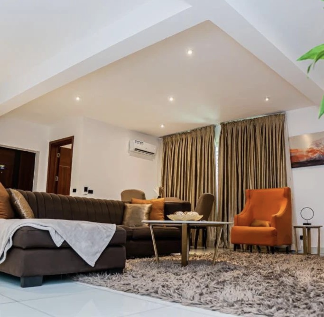 3 Bedroom Apartment
