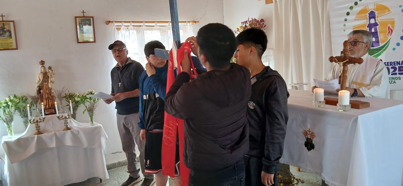 Galería de imágenes de Jóvenes del Santuario “El Niño Dios de Sotaquí” peregrinan con esperanza rumbo a la JNJ 2025