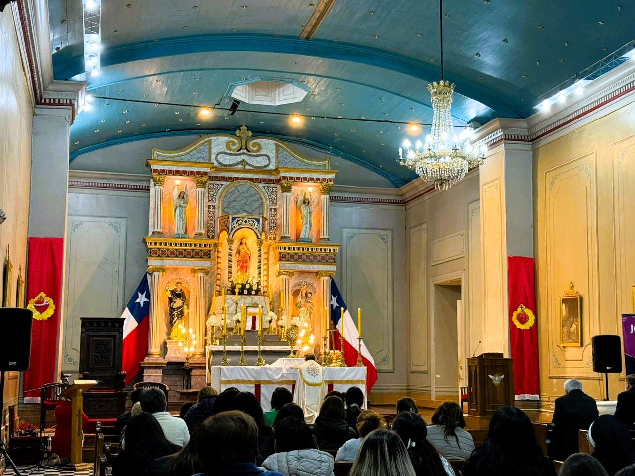 Galería de imágenes de Renovada devoción al Sagrado Corazón de Jesús en “San Vicente Ferrer”