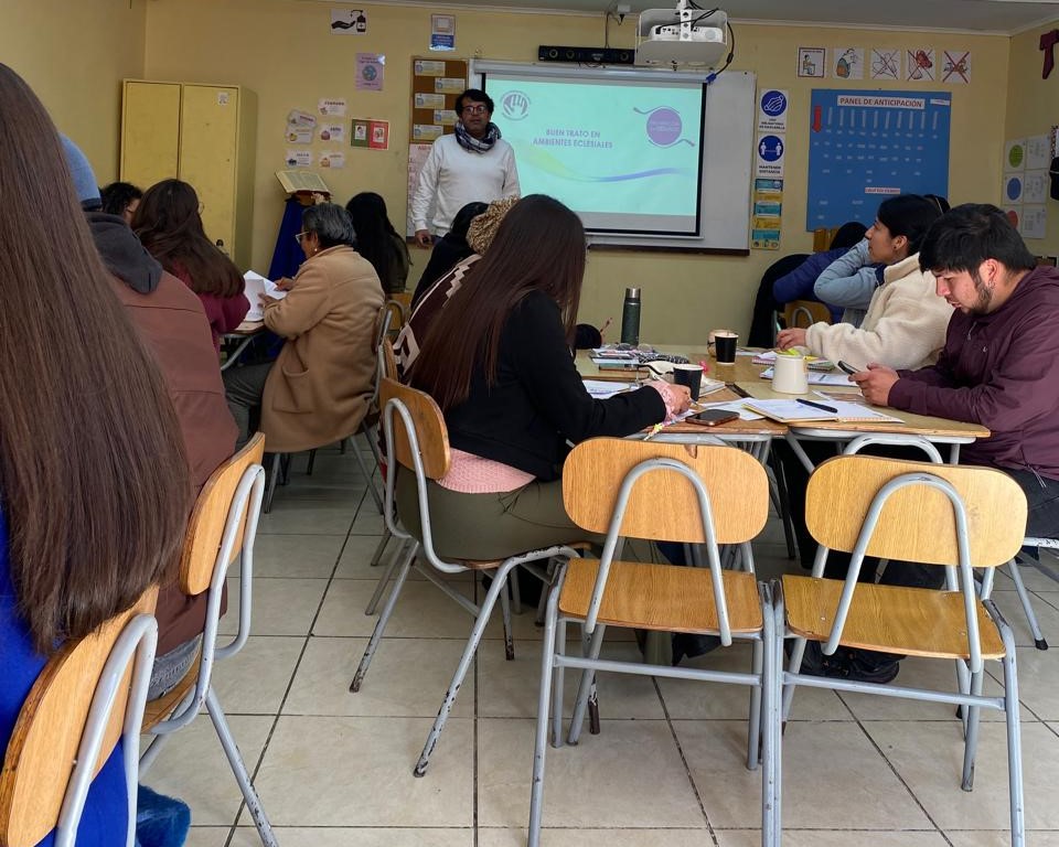 Galería de imágenes de Consejo de Prevención de Abusos entrega valiosa formación al Colegio “Santa María del Refugio”