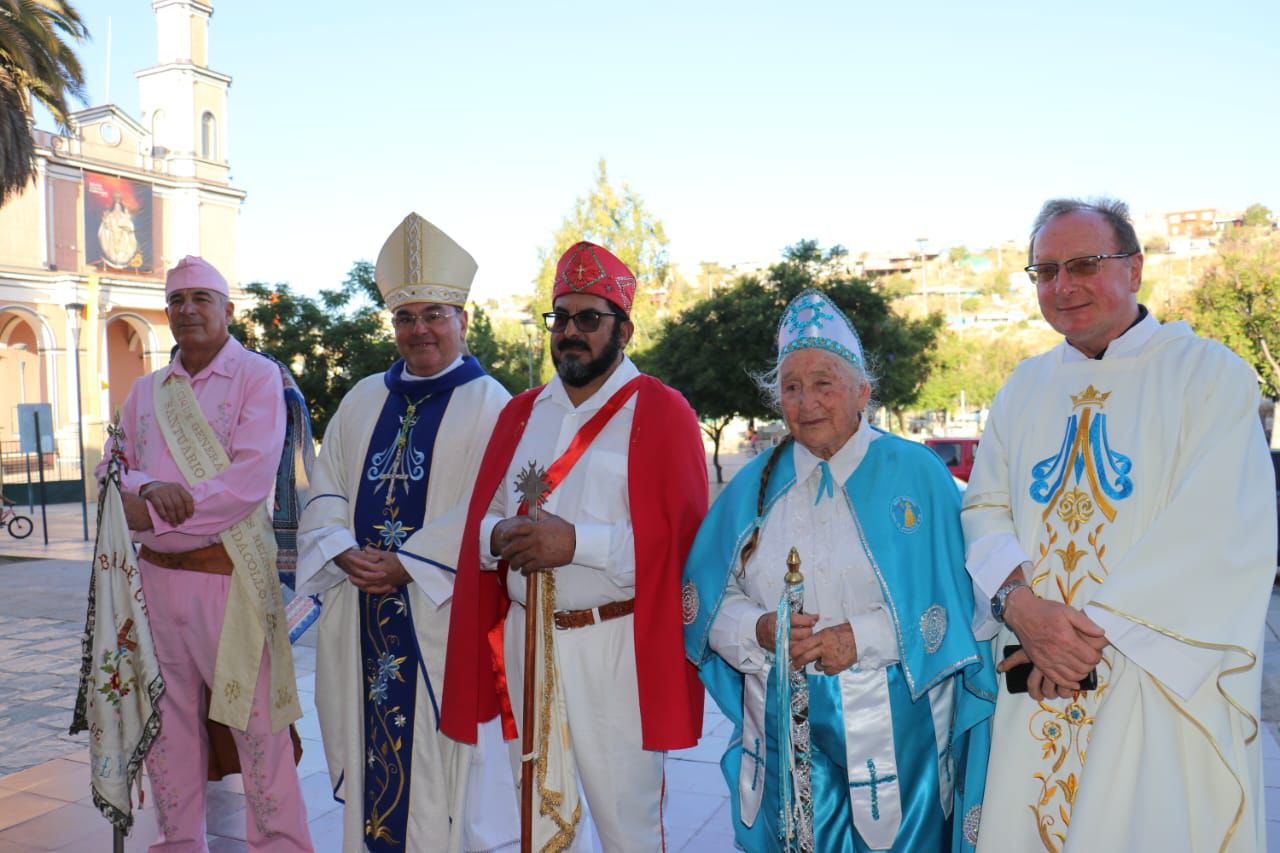 Galería de imágenes de Inicia novena preparatoria para la Fiesta Grande 