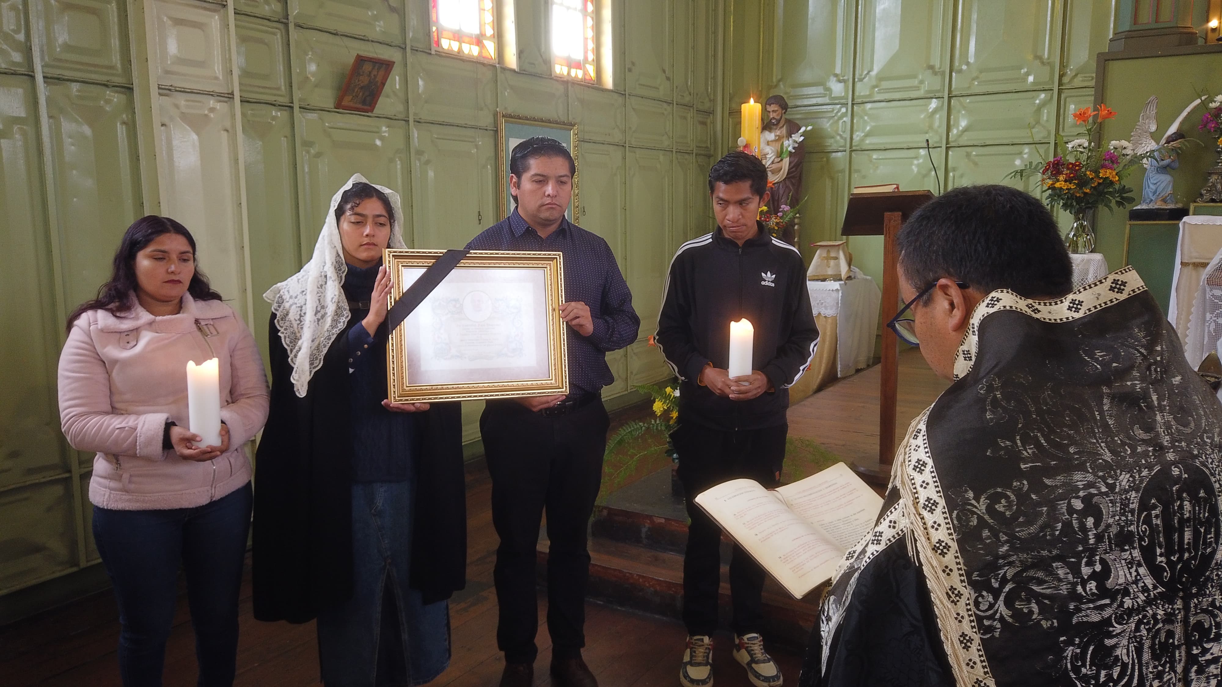 Galería de imágenes de Comunidad de Guayacán elevó oraciones por el eterno descanso del Papa Francisco