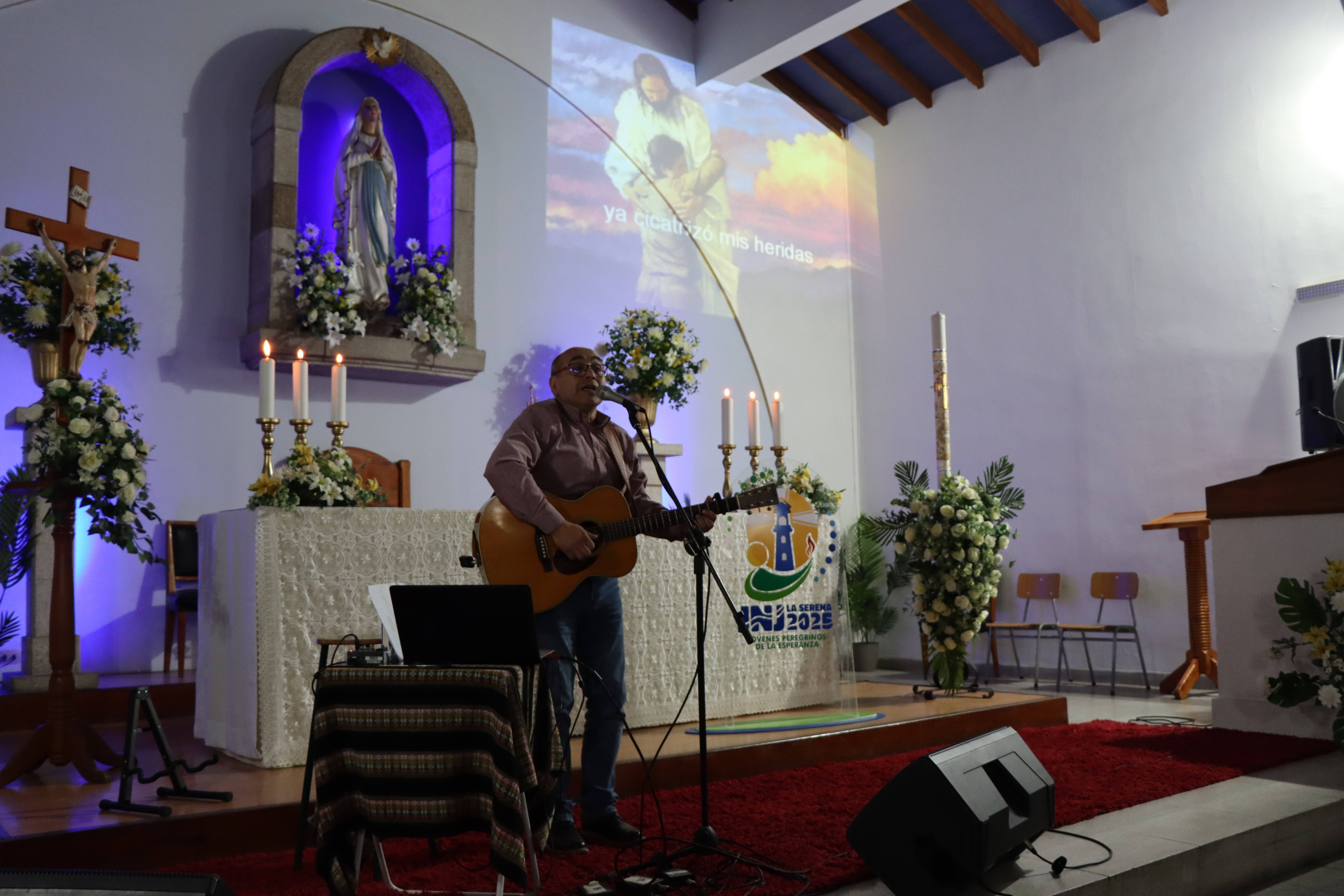 Galería de imágenes de Concierto de Fernando Leiva en La Serena prepara el camino hacia la JNJ 2025