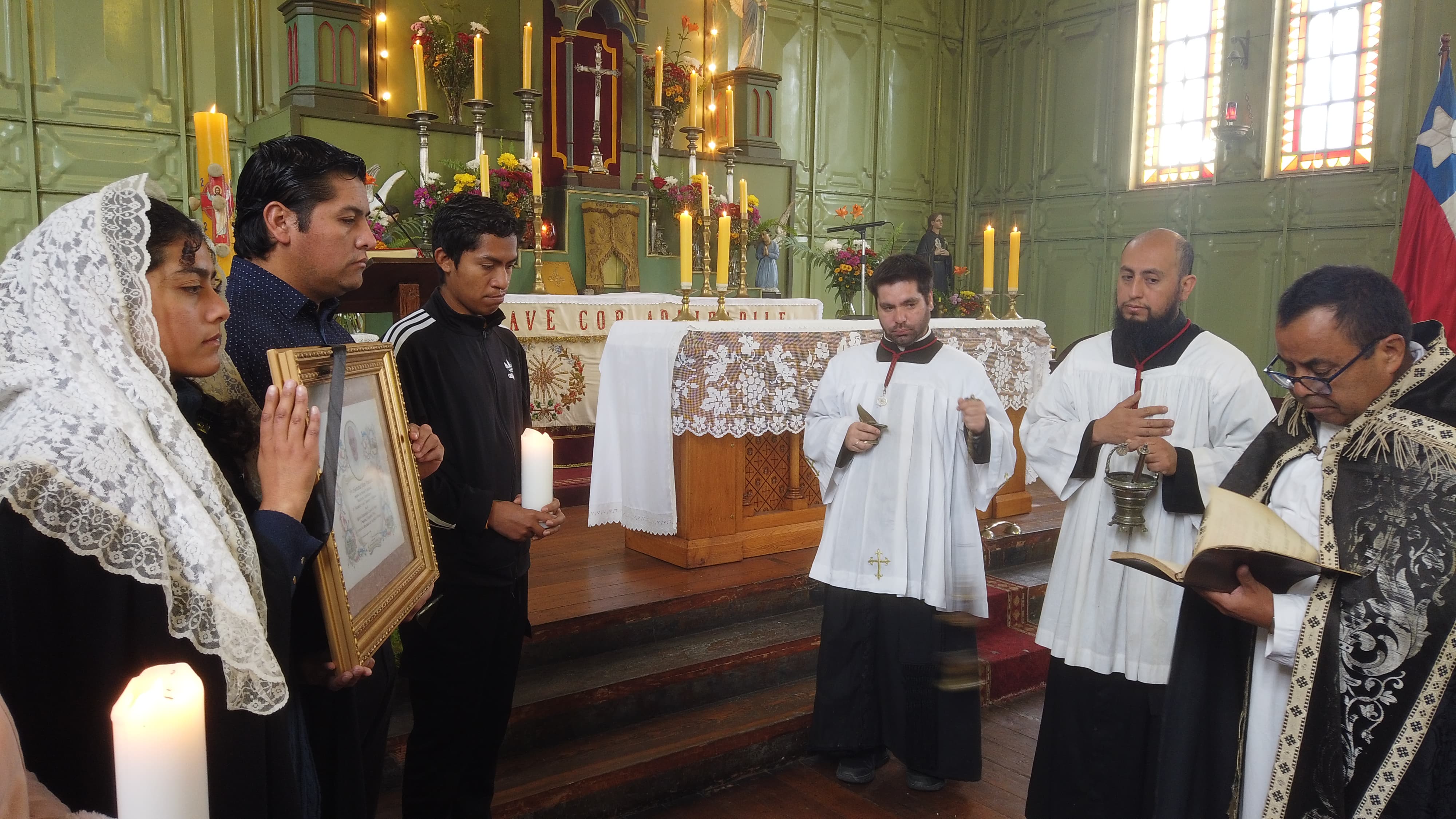 Galería de imágenes de Comunidad de Guayacán elevó oraciones por el eterno descanso del Papa Francisco