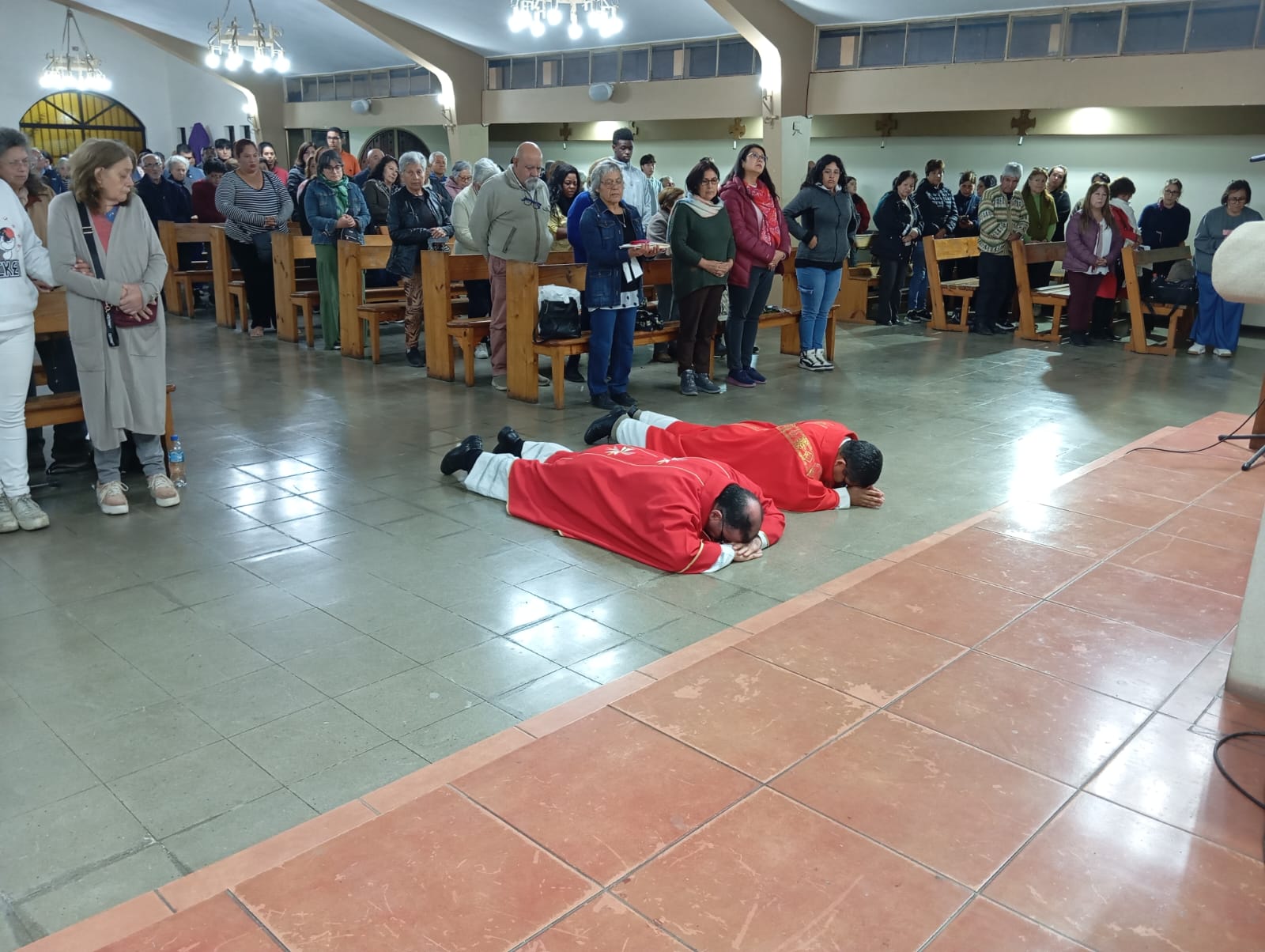 Galería de imágenes de Comunidad de la parroquia “Cristo Resucitado” celebró con alegría su fiesta patronal 