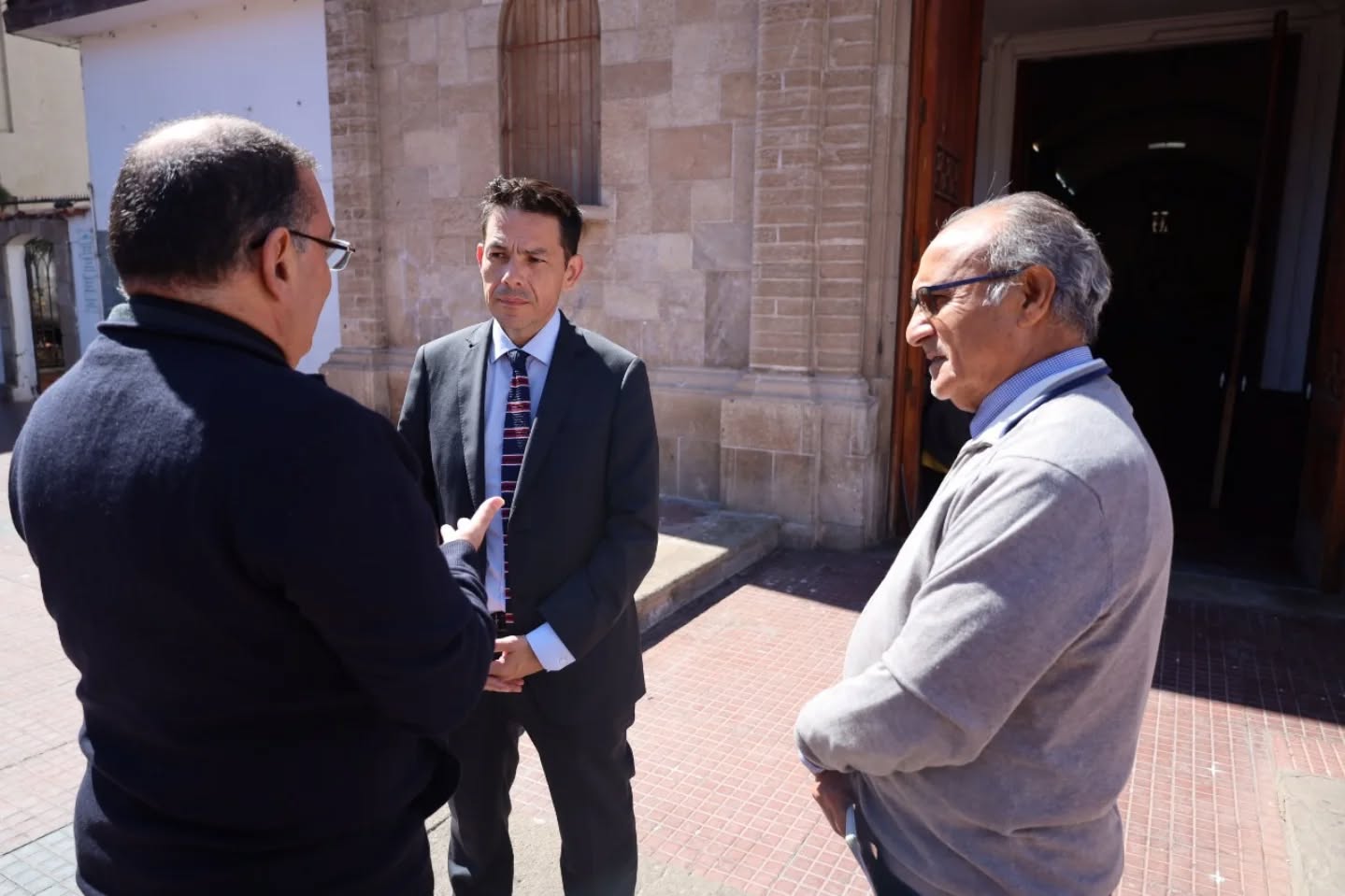 Galería de imágenes de Con repique de campanas en “El Sagrario – La Merced” se da inicio a las celebraciones por natalicio de Gabriela Mistral