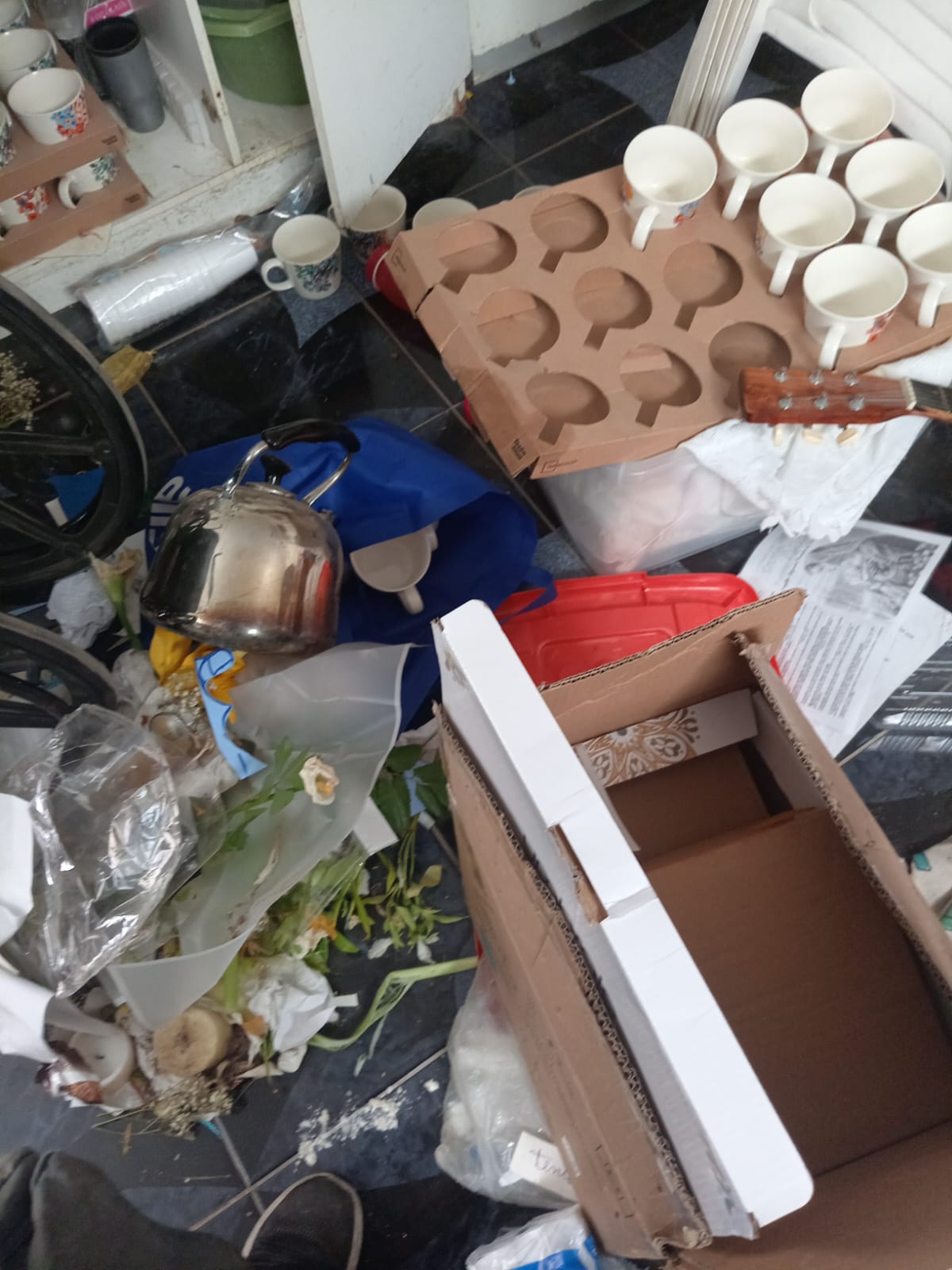 Galería de imágenes de Robo en la capilla "Sagrada Familia de Nazareth" conmueve a la comunidad de Coquimbo
