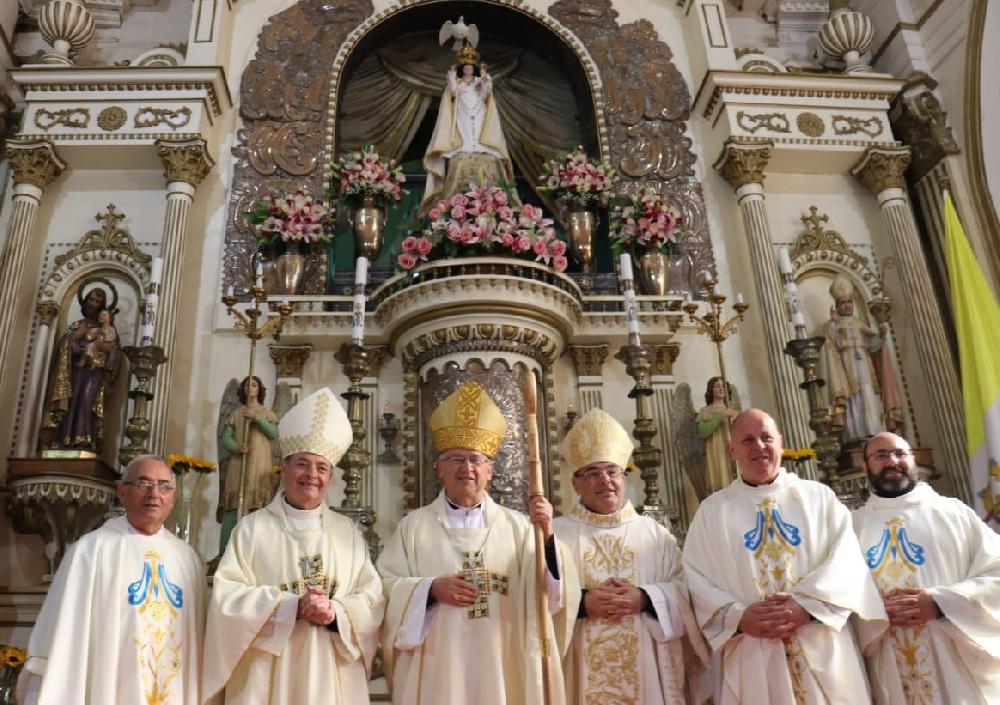 Galería de imágenes de Mons. Enrique Balzán Caruana encomienda su episcopado a la “Chinita de Andacollo”