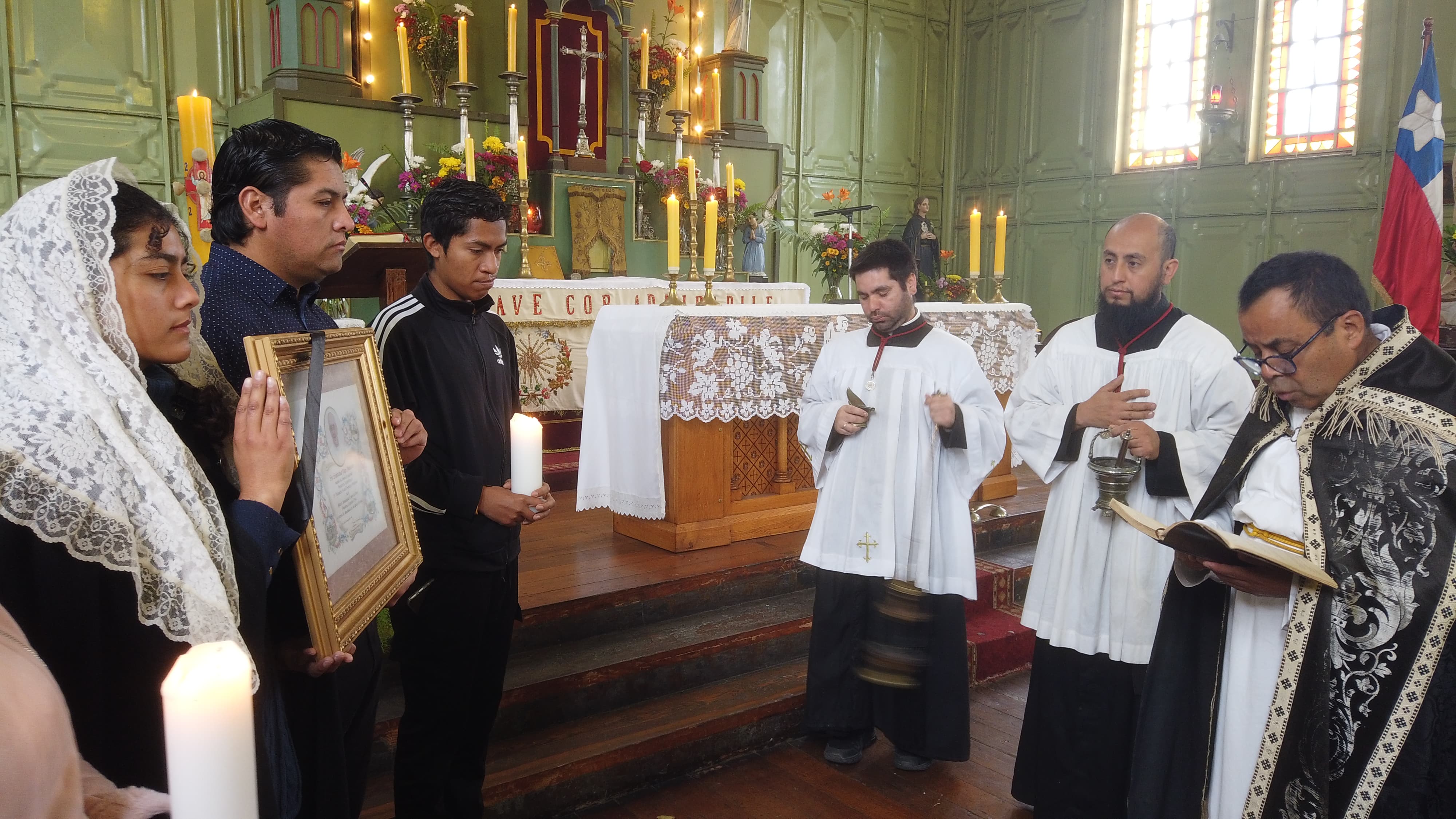 Comunidad de Guayacán elevó oraciones por el eterno descanso del Papa Francisco