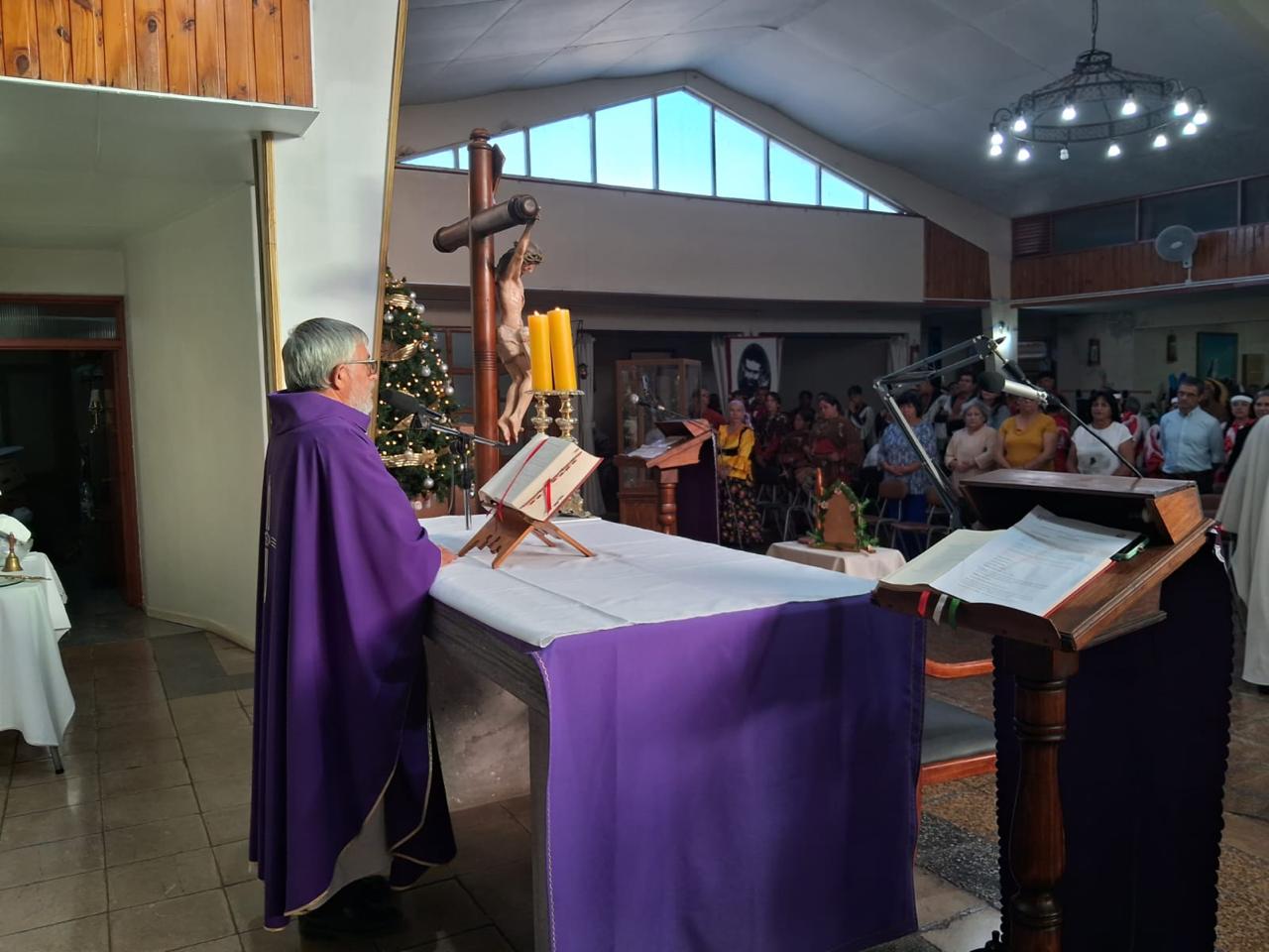 Galería de imágenes de Entrega de la imagen de El Niño Dios de Sotaquí y bendición a bailes religiosos en Ovalle