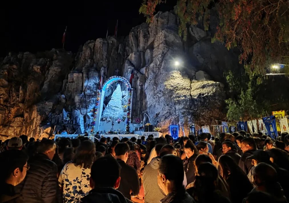 Galería de imágenes de Fieles celebran con devoción fiesta de la Virgen de la Piedra en Combarbalá