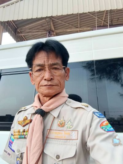 นายมนตรี คงสกุลถาวร