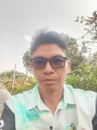นายสหัส บ่อขุนทด
