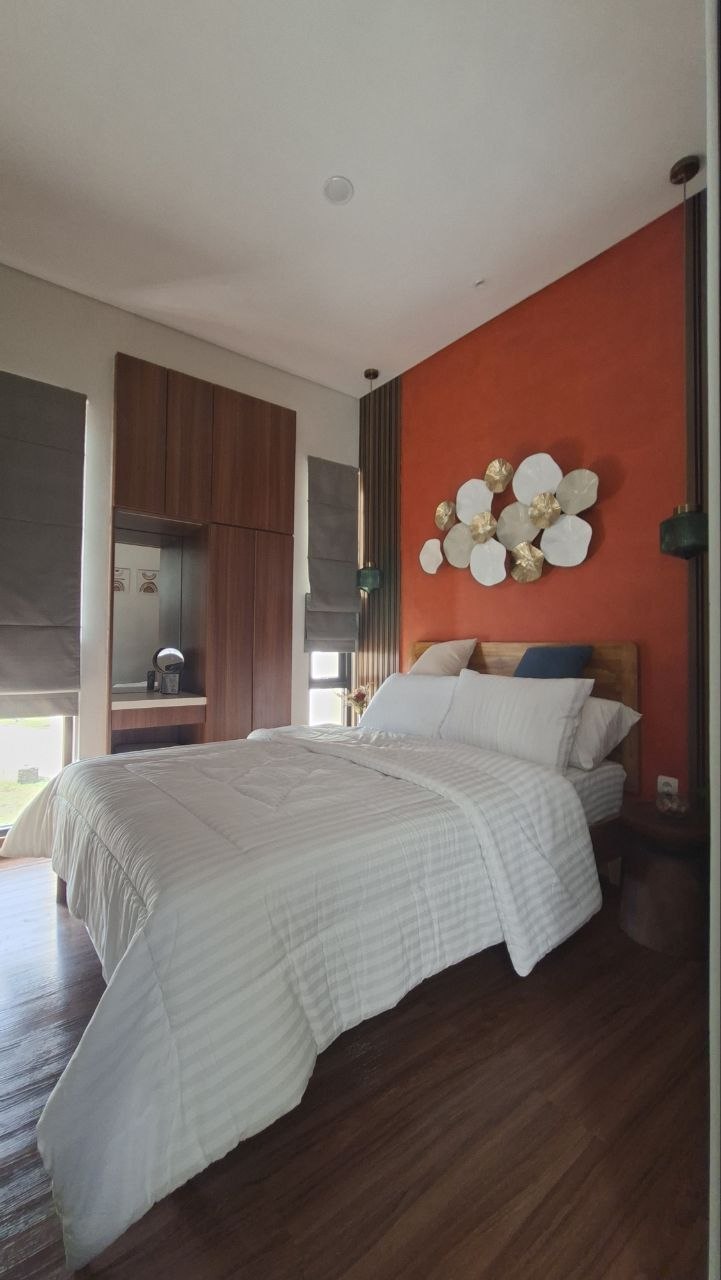 Rumah Baru di Pusat kota Cibinong