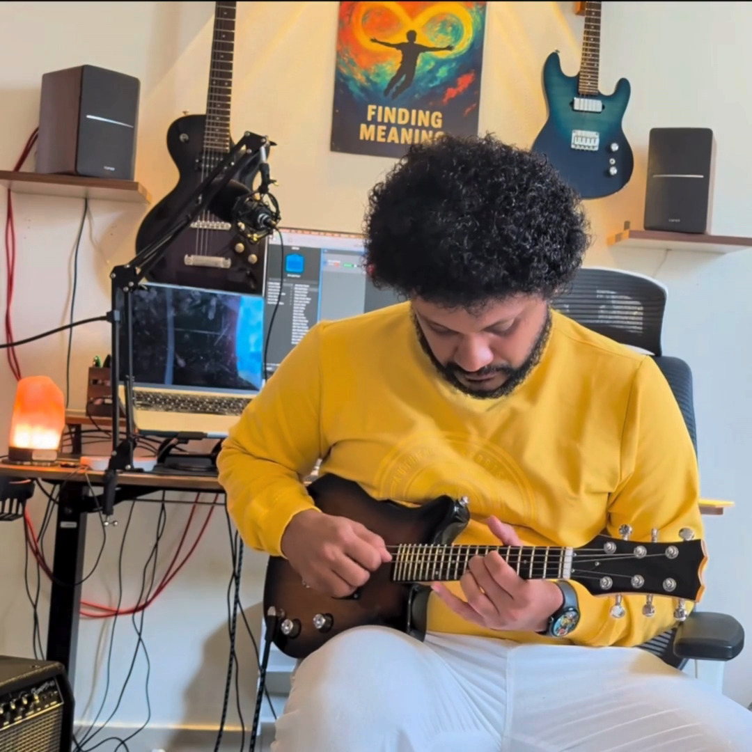 Raja Raja Chozhan — Ilayaraja, bass arrangement
