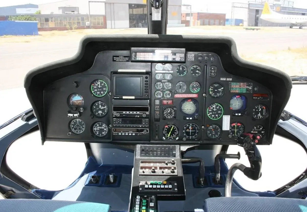 1990 Eurocopter As355 F2, photo 8