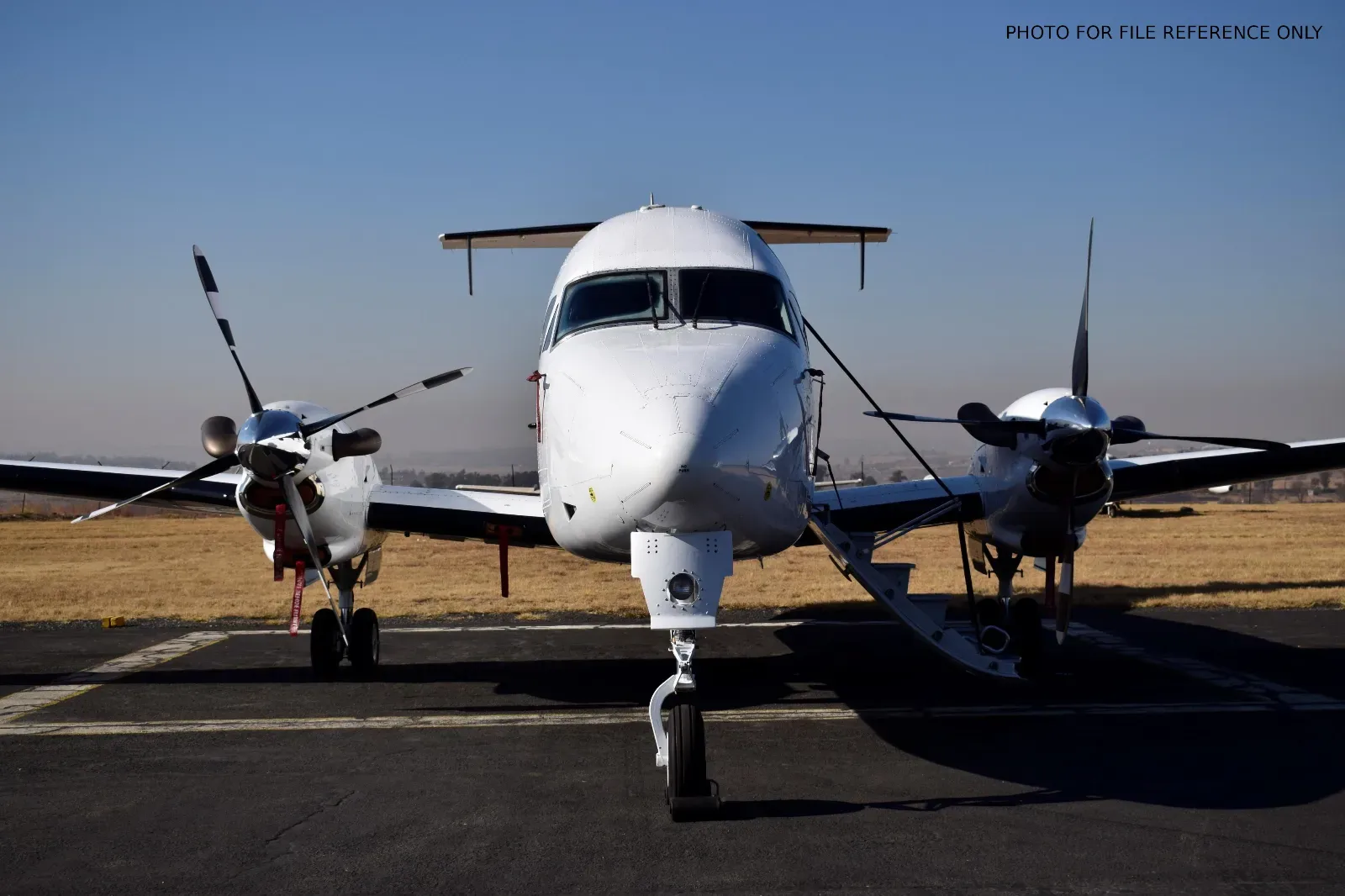 1994 Beechcraft 1900D, photo 2