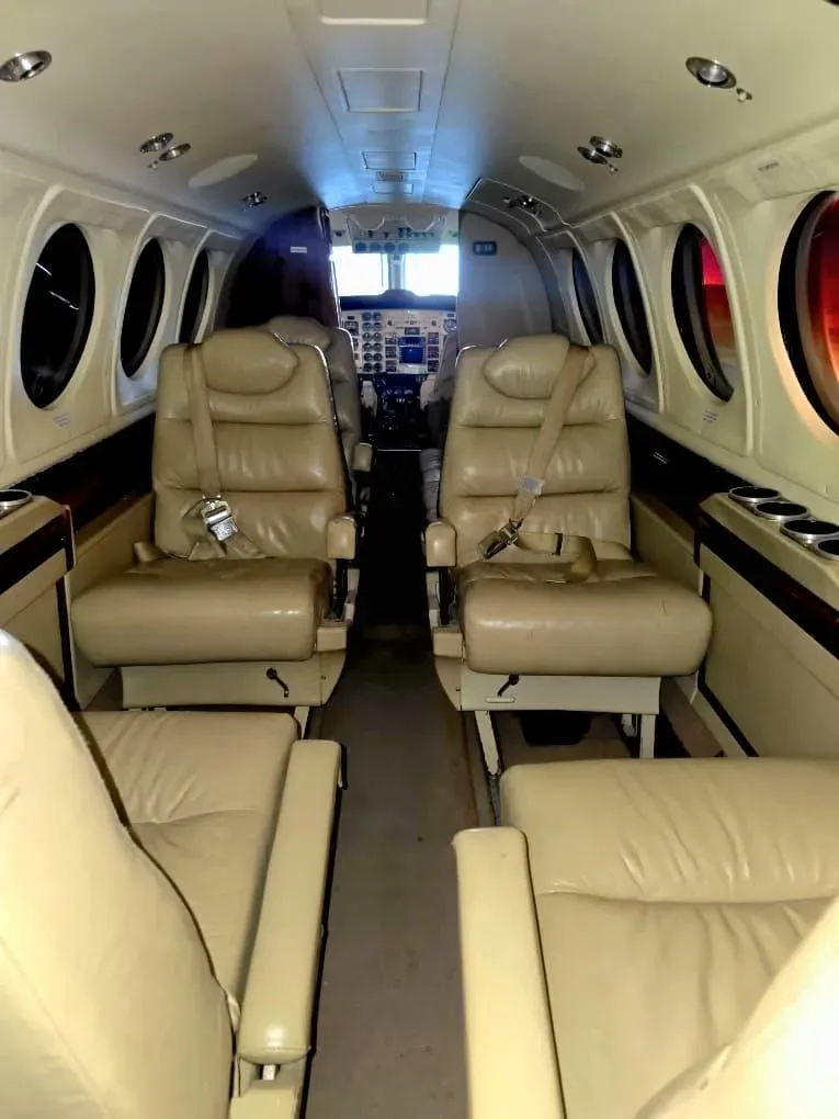 1999 Beechcraft King Air B200, photo 5