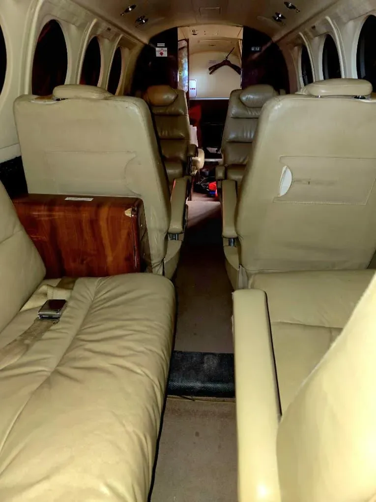 1999 Beechcraft King Air B200, photo 6