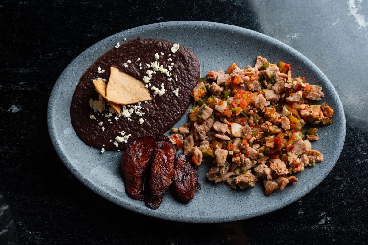 Bisteces a la mexicana de cerdo (nuevo)
