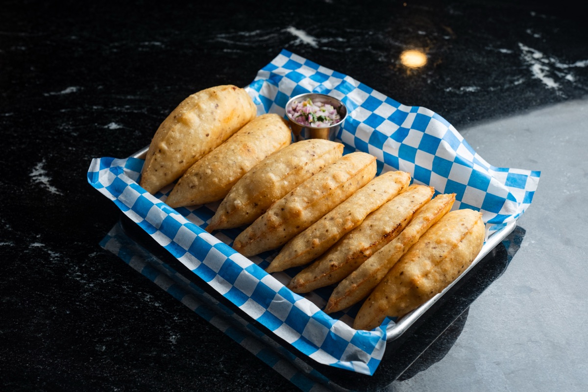 empanadas de cochinita orden