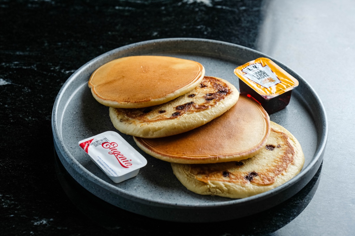 Mini hot cakes con choco chispas