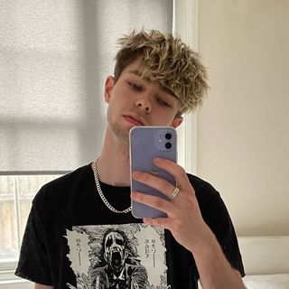 NGL profile picture for @pillow