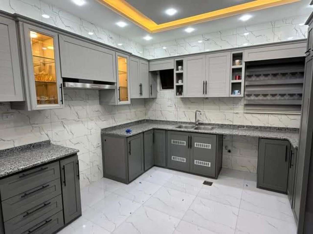 مطابخ الدميسي عالم المطابخ Countertop Store gallery photo 7 serving Amman, Jordan