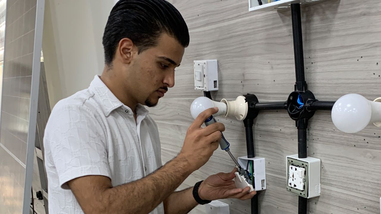 Featured image for محمد السواركه للمقاولات الكهربائيه