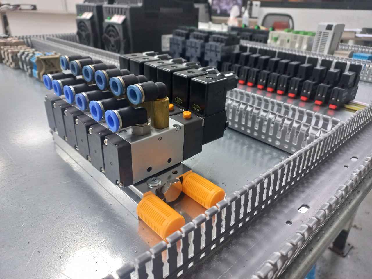 Electrical Technician (Specialist Control panel) Auto Electrical Service gallery photo 7 serving Matn District, Lebanon