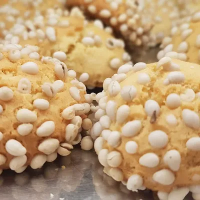 Anasini, deliziosi biscottini siciliani alle mandorle e anice