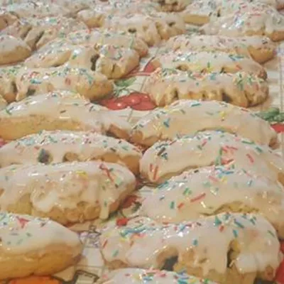 Biscotti corna di Isnello: Dolce tradizionale delle Madonie