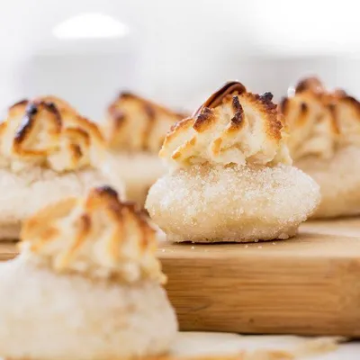 Biscotti desirs ericini: dolcetti di mandorla del cuore di Erice