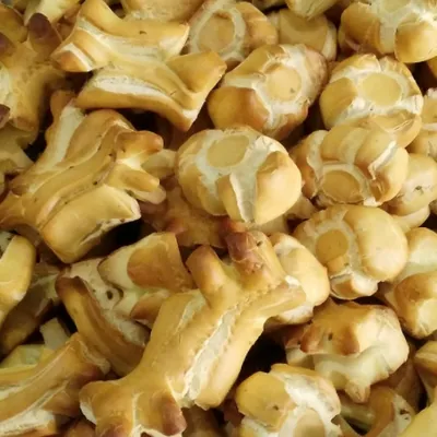 Biscotti scaurati: Un dolce tradizionale ragusano per la Pasqua